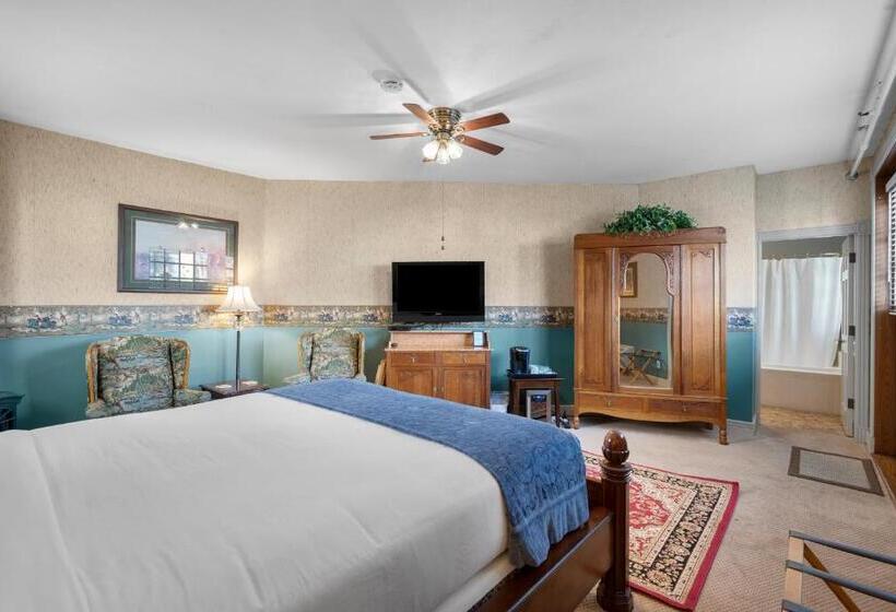 חדר דחוקס עם מיטת קינג, Hennessey House Bed And Breakfast