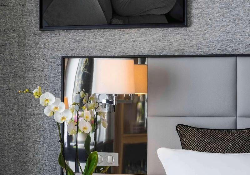 اتاق استاندارد برای معلولان, Best Western Harbour Inn & Suites Huntington   Sunset Beach