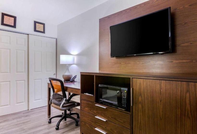 اتاق استاندارد با تخت بزرگ, Comfort Suites At Sabino Canyon