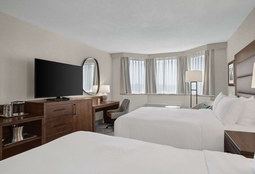 Номер Стандарт, Hilton Arlington National Landing