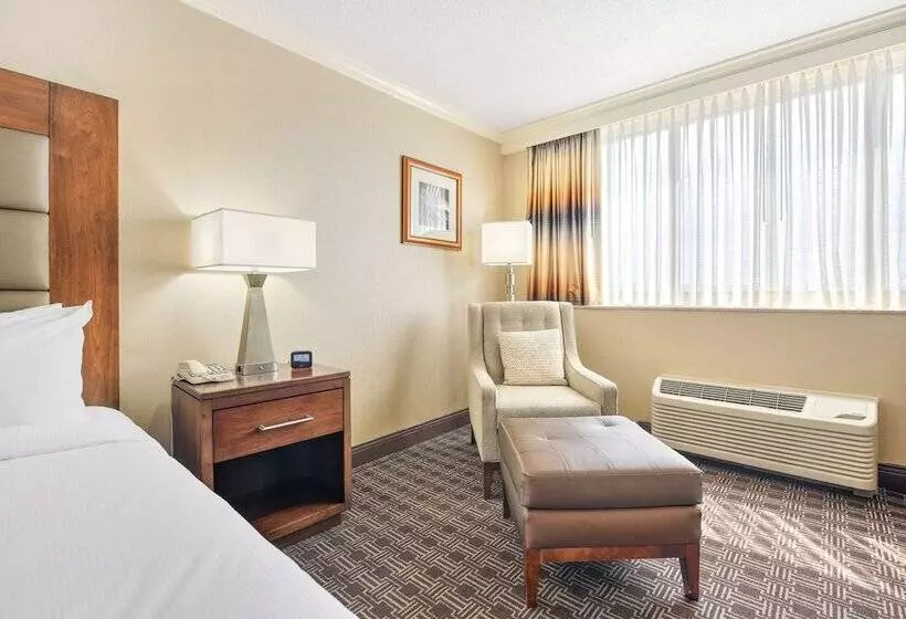 اتاق استاندارد برای معلولان, Hilton Arlington National Landing
