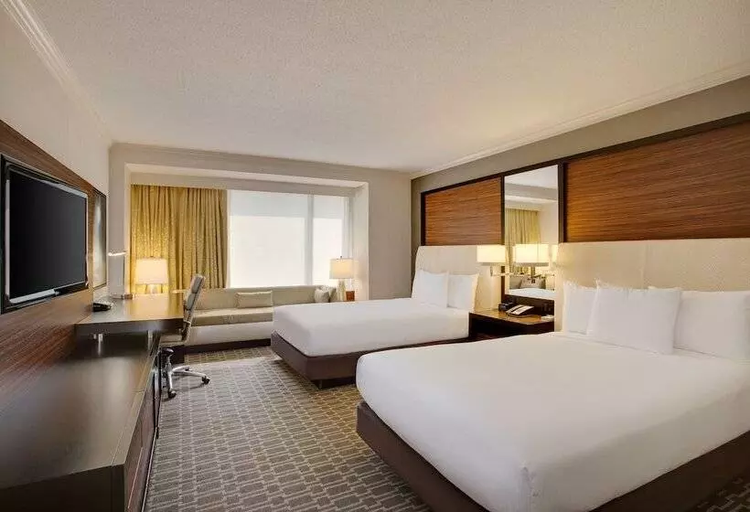 ２ダブルベッドのスタンダードルーム, Hilton Mclean Tysons Corner