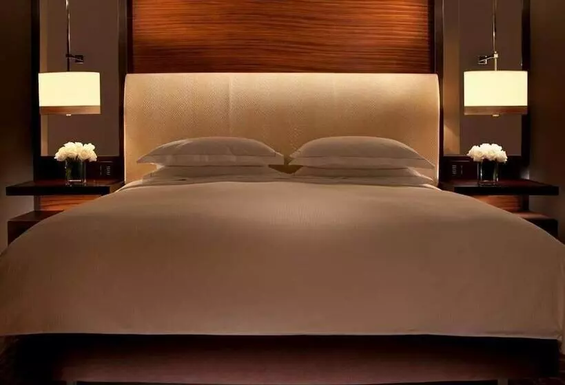 スイート, Hilton Mclean Tysons Corner