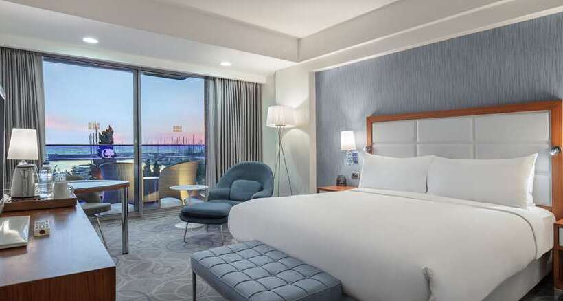 스탠다드 룸 킹사이즈 침대, Hilton Waikoloa Village