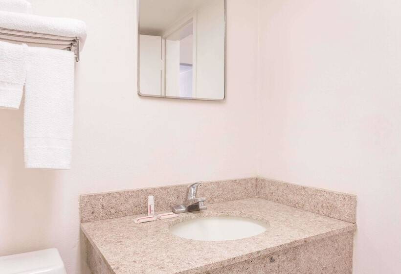 غرفة قياسية, Howard Johnson By Wyndham Commerce Ga