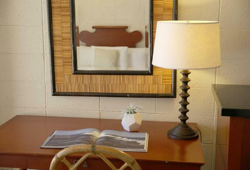 キングサイズベッドのスタンダードルーム, Waikiki Heritage