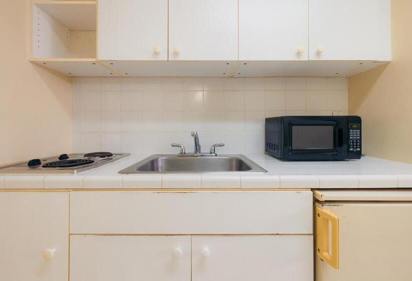 キングサイズベッドのスタンダードルーム, Waikiki Heritage