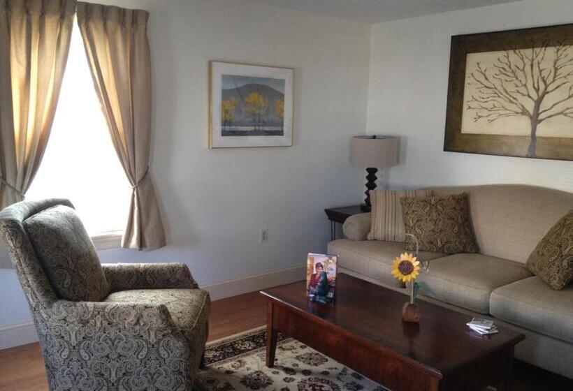 جناح ديلوكس, Channel Bass Inn And Restaurant