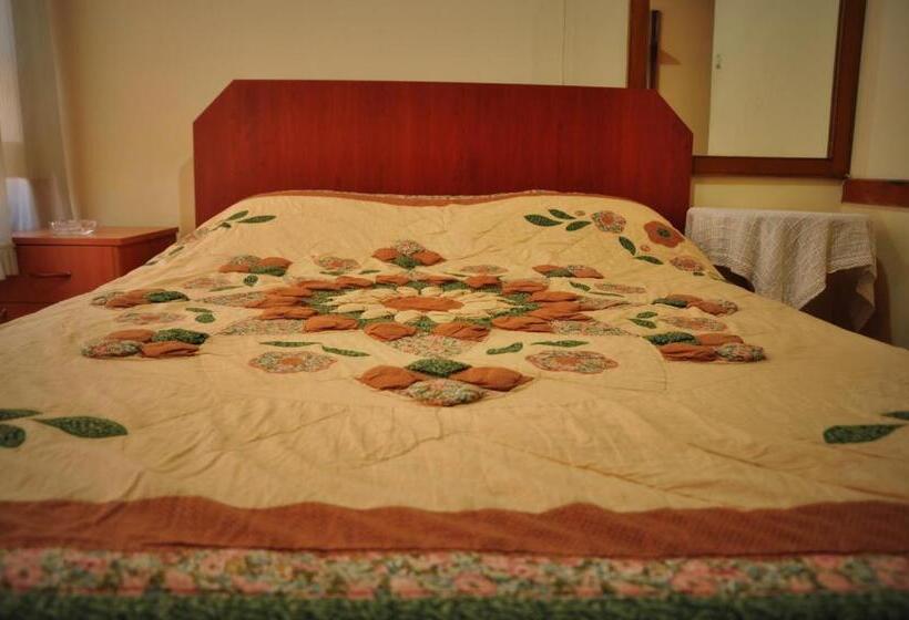 Standard Room, Kont Pension