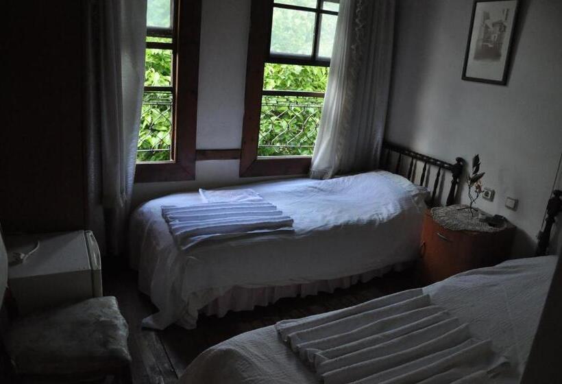 Standard Room, Kont Pension