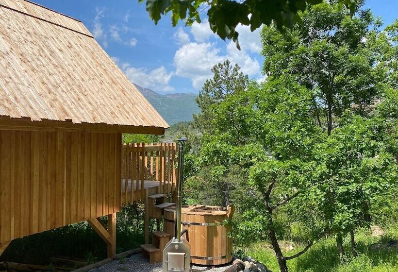 Хижина Deluxe, Les Cabanes Du Dauphiné