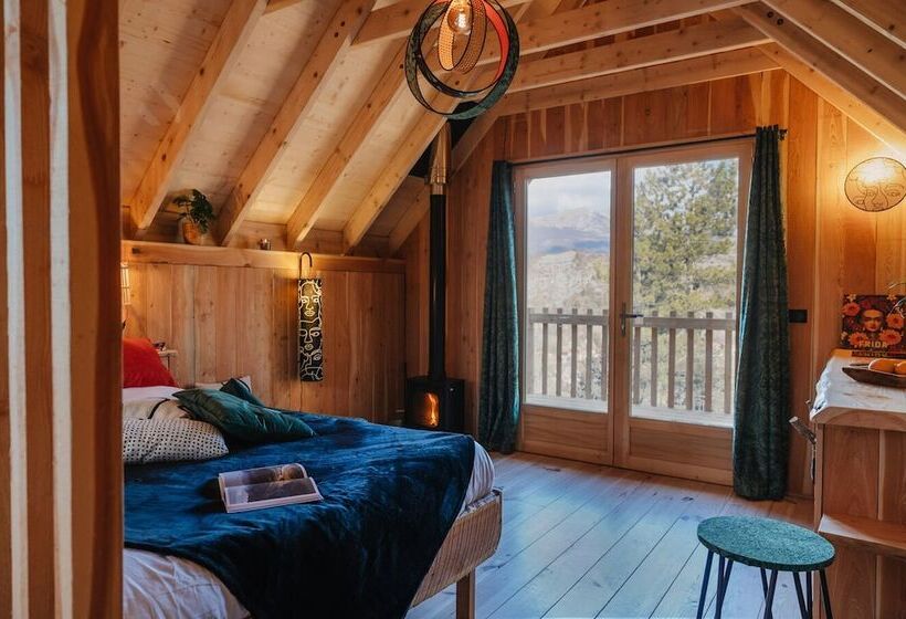 Хижина Deluxe, Les Cabanes Du Dauphiné