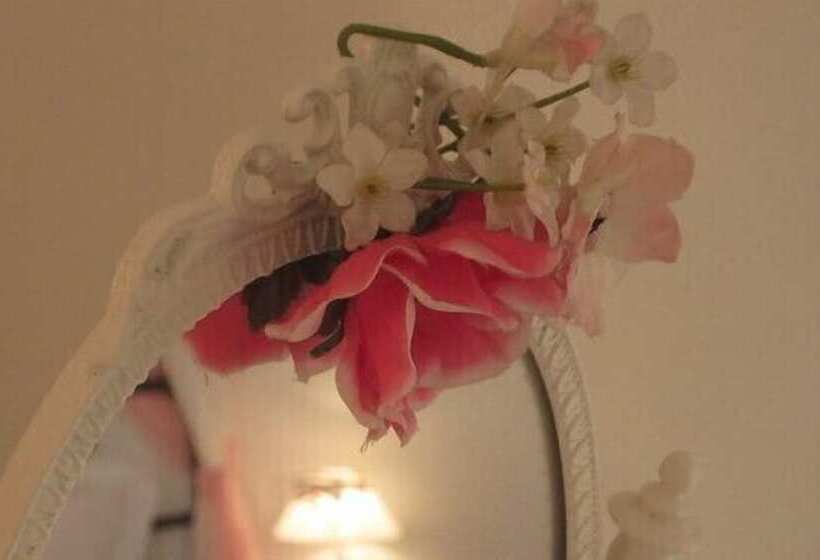 デラックスルーム, Ballylough