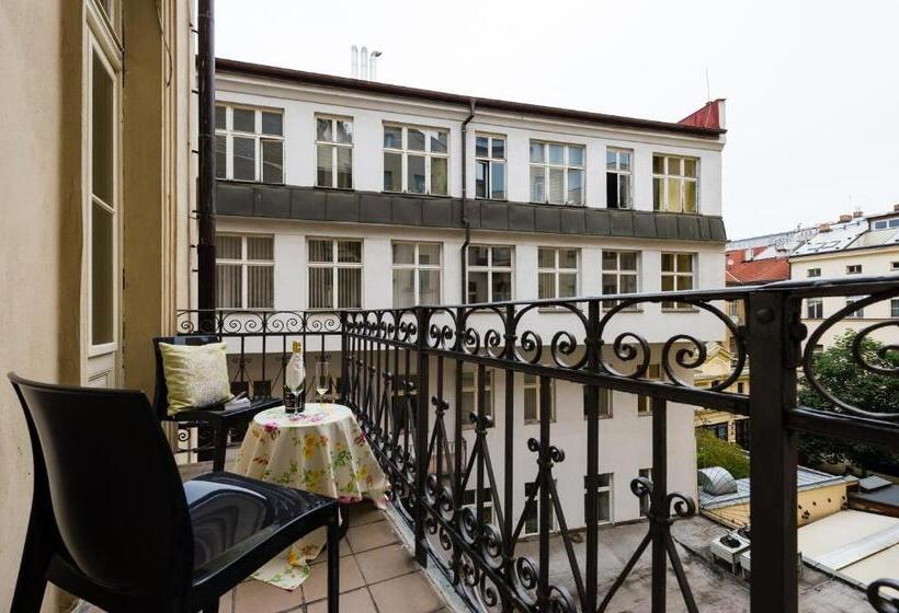 آپارتمان 3 خوابه, Grand Central Residence By Tkc