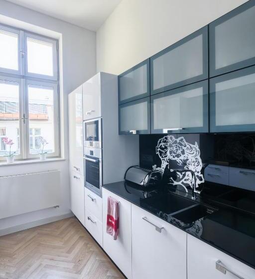 آپارتمان 3 خوابه, Grand Central Residence By Tkc