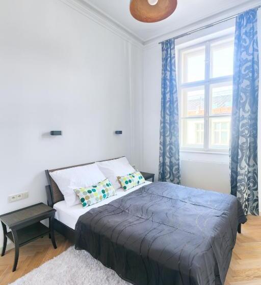 آپارتمان 3 خوابه, Grand Central Residence By Tkc