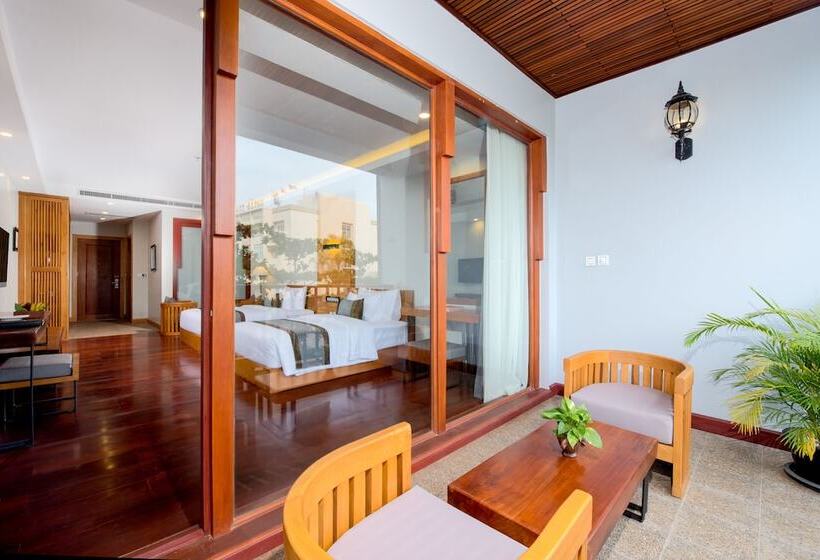 اتاق پریمیوم با بالکن, Pacific Premier Resort & Spa