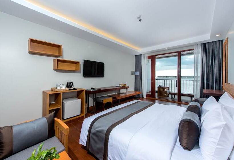 اتاق پریمیوم با بالکن, Pacific Premier Resort & Spa