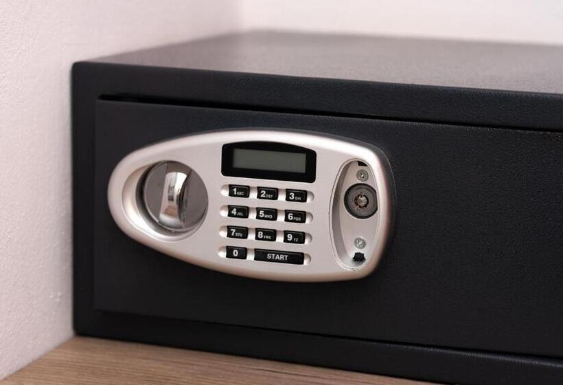 エクゼクティブスイート, Aerenia Luxury Suites