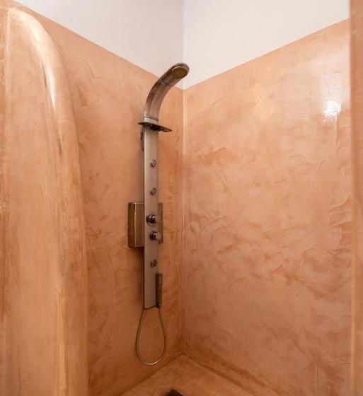 エクゼクティブスイート, Aerenia Luxury Suites