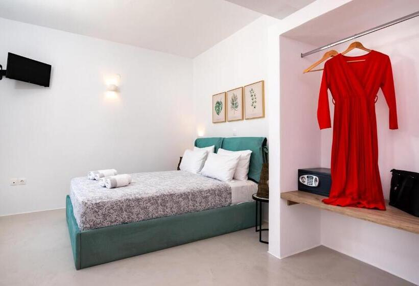 Студия Deluxe, Aerenia Luxury Suites