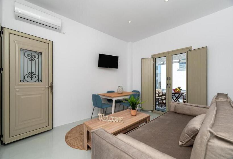 キングサイズベッドのデラックススイート, Aerenia Luxury Suites