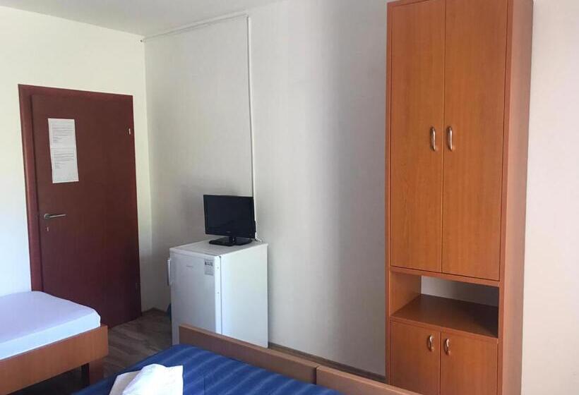 اتاق استاندارد, Apartments Dupin