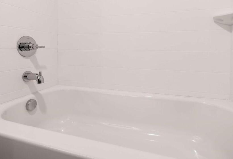 سوئیت با تخت بزرگ, Best Western Plus Executive Residency Nashville