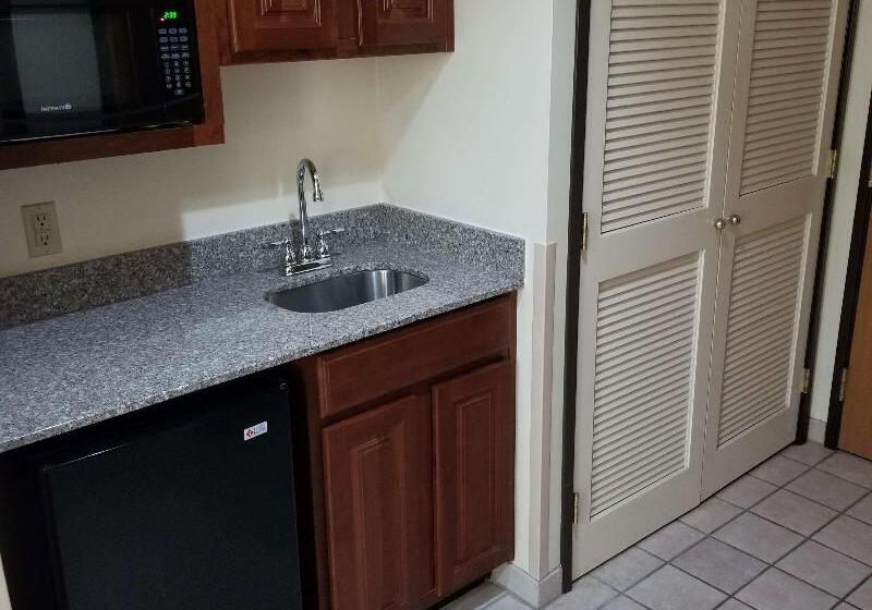 Люкс Кровать Кинг, Best Western Socorro Hotel & Suites