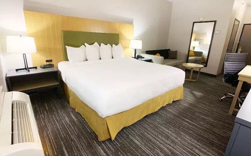 اتاق استاندارد با بالکن, Country Inn & Suites By Radisson, Fort Worth West L30 Nas Jrb