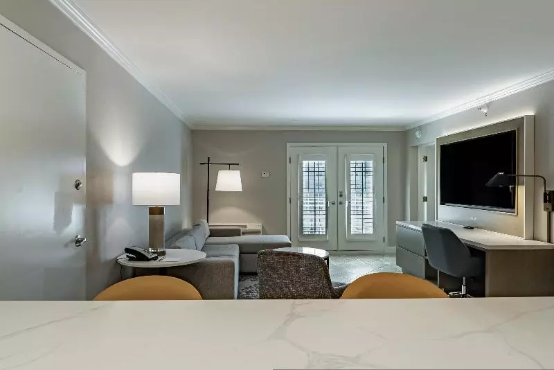 سوئیت با تخت بزرگ, Crowne Plaza Orlando Downtown, An Ihg