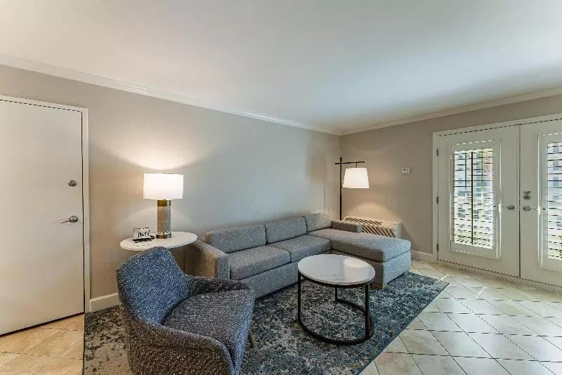 سوئیت با تخت بزرگ, Crowne Plaza Orlando Downtown, An Ihg