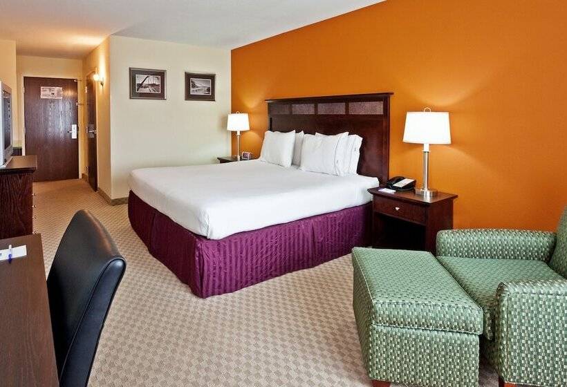 Engelliler için Süit, Holiday Inn Express & Suites Chattanooga Hixson, An Ihg