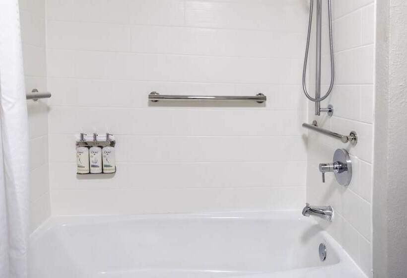 スタンダードルーム, Holiday Inn Express And Suites Kimball By Ihg