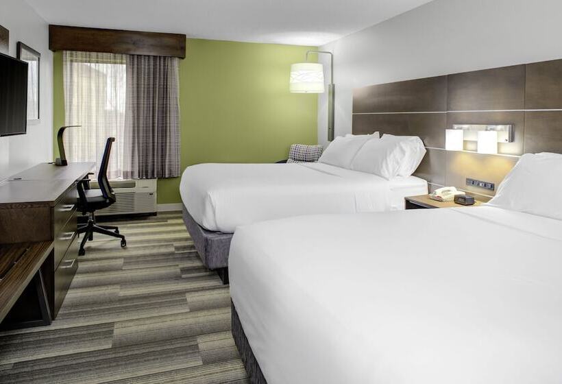 Номер Стандарт 2 Двуспальные Кровати, Holiday Inn Express   Chester, An Ihg