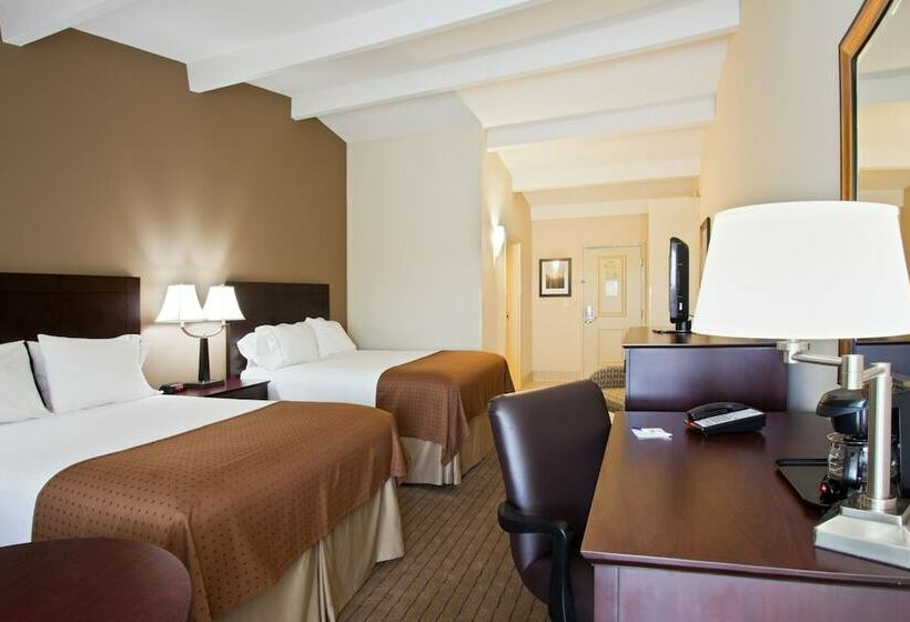 غرفه قياسيه سريرين مزدوجين, Holiday Inn Express  North Palm Beach And Ihg