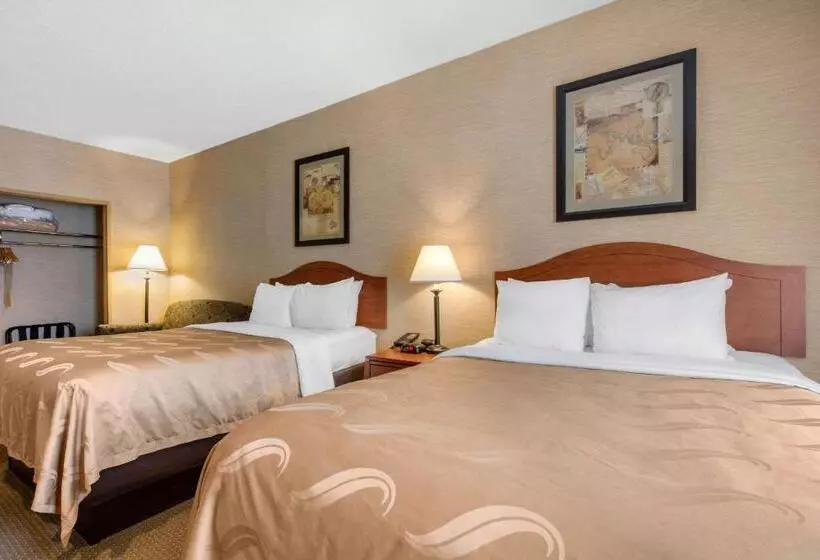 Standard-huone, Quality Inn & Suites Benton Draffenville