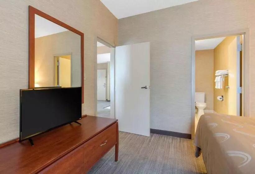 Superior-sviitti, Quality Inn & Suites Benton Draffenville