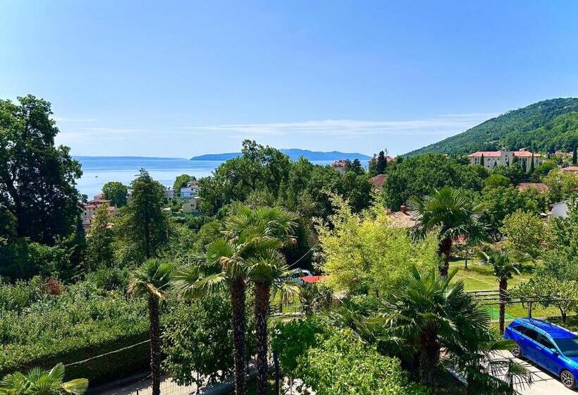 آپارتمان 2 خوابه, Apartments & Rooms Ribarić