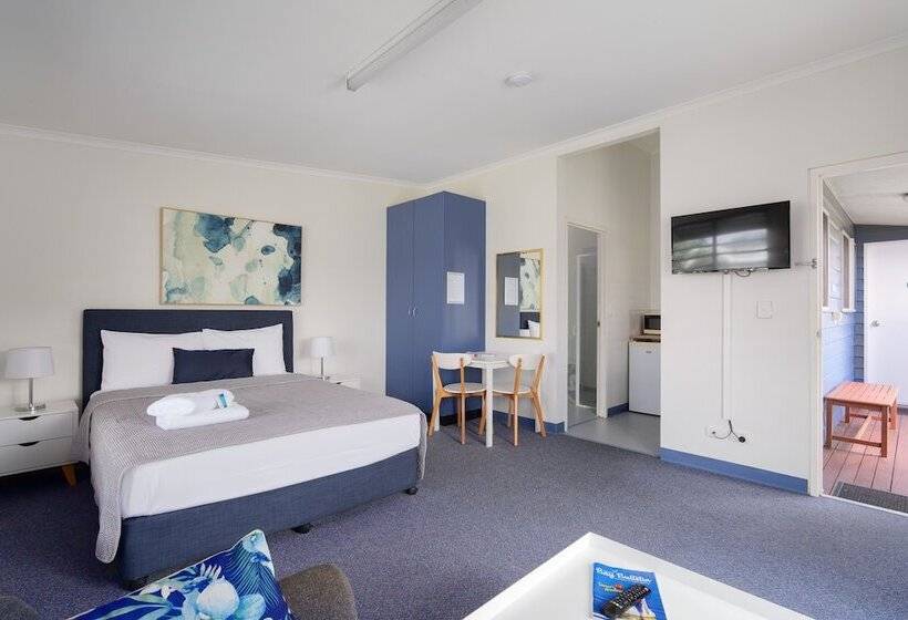 오두막, Tin Can Bay S Sleepy Lagoon Motel