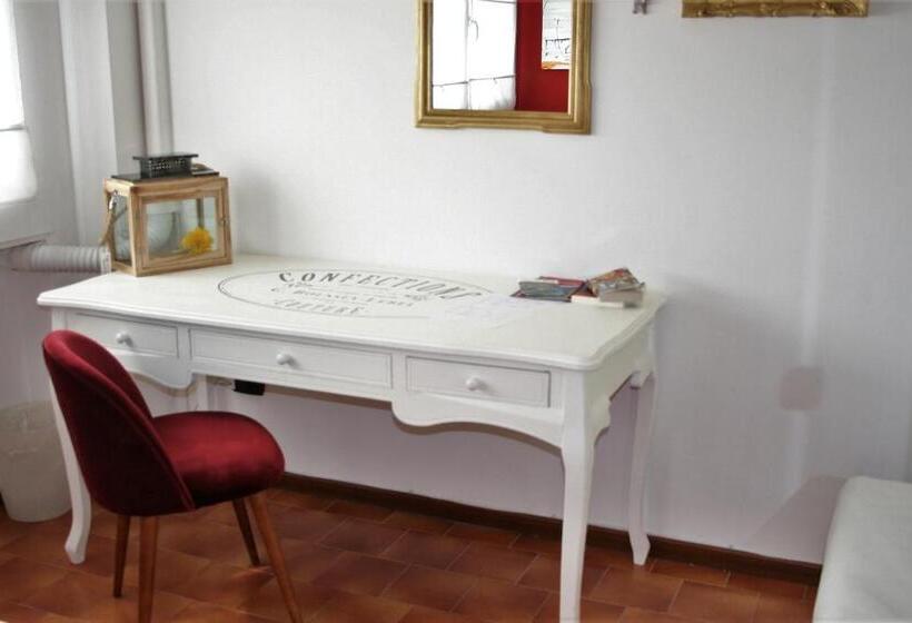 Номер Стандарт Вид на Сад, Bed & Breakfast Il Bolentino Varenna