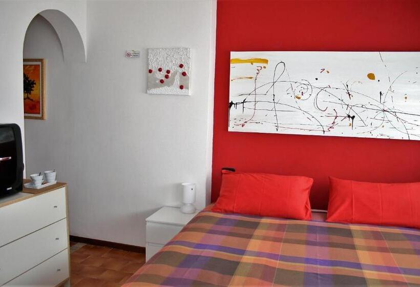 Номер Стандарт Вид на Сад, Bed & Breakfast Il Bolentino Varenna