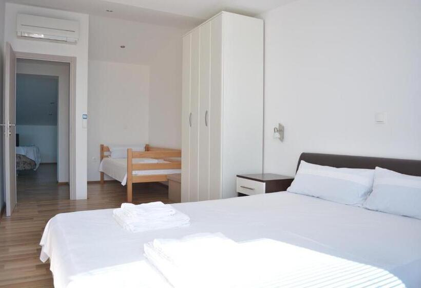 침실 3개 아파트, Apart Pansion Promajna