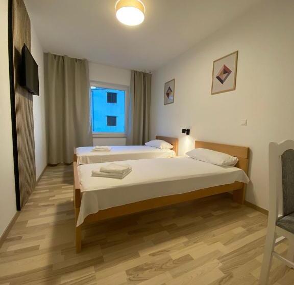 침실 1개 발코니 아파트, Apart Pansion Promajna