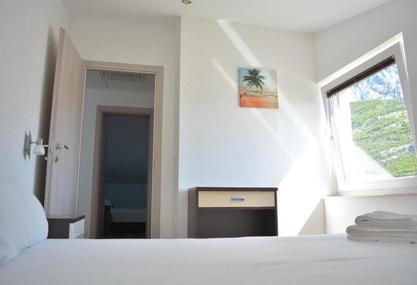 침실 2개 아파트, Apart Pansion Promajna