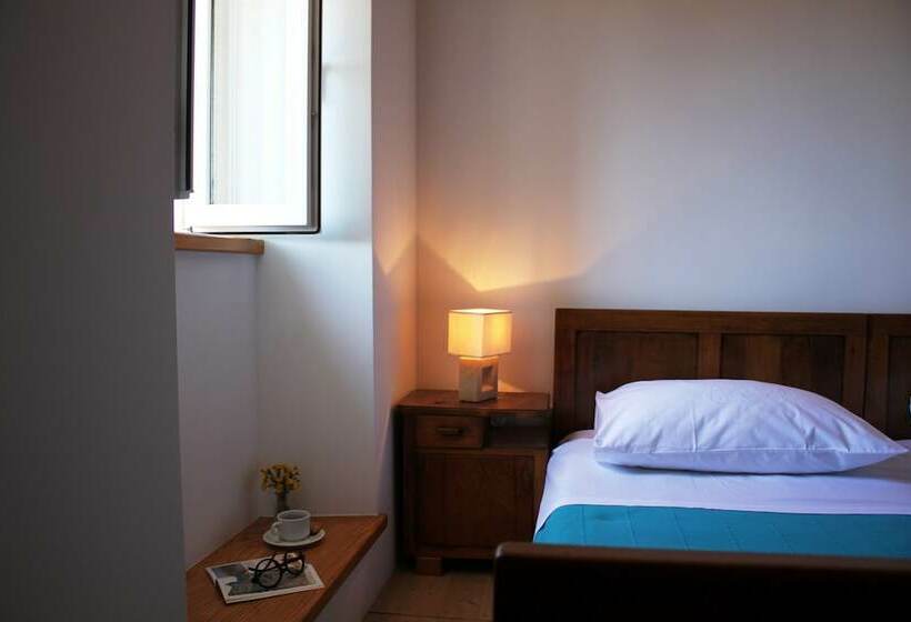 침실 1개 주택, Stone House Konavle