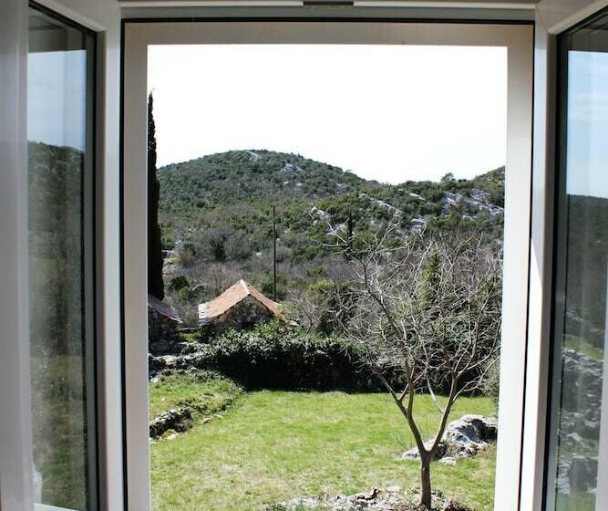 침실 1개 주택, Stone House Konavle