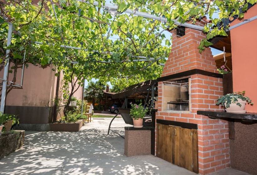 침실 1개 주택, Garden House Matulji