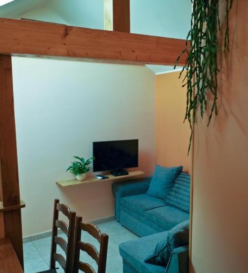 דירת חדר נוף לגינה, Garden House Matulji