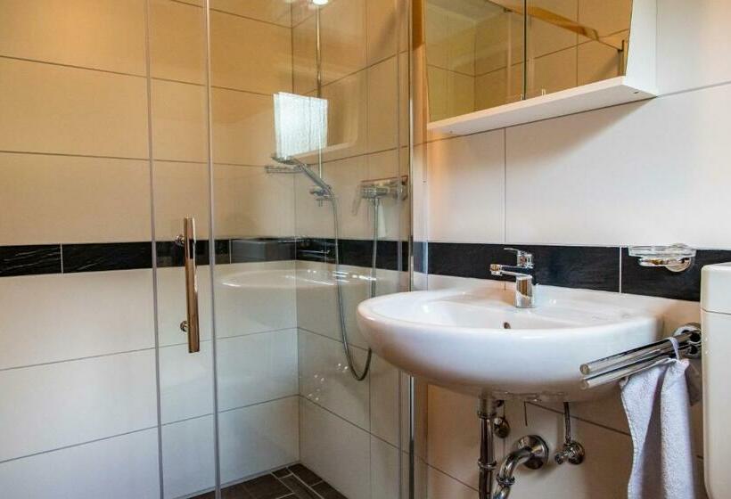 סטודיו דלוקס, Stuub Simonswinkel